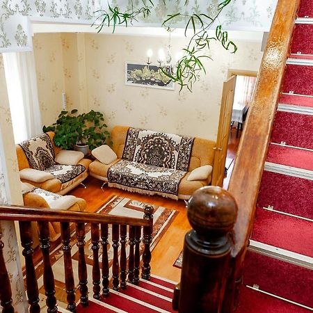 Hostel Astana エクステリア 写真