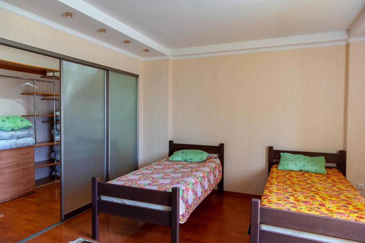 Hostel Astana エクステリア 写真
