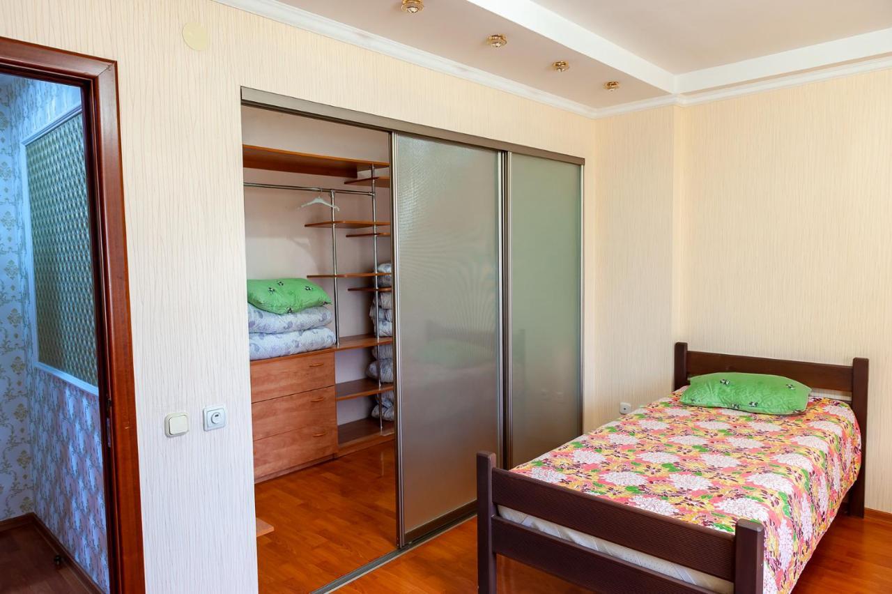 Hostel Astana エクステリア 写真