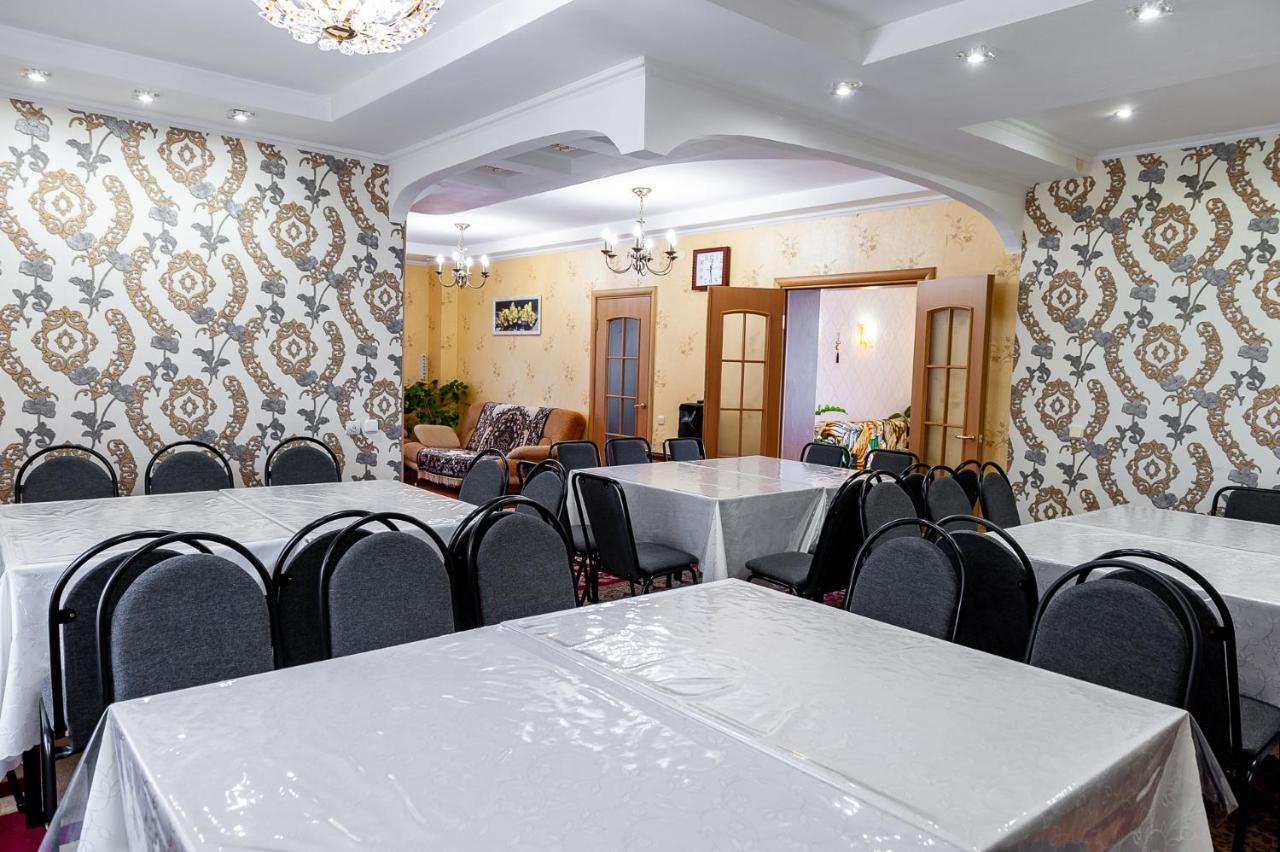 Hostel Astana エクステリア 写真