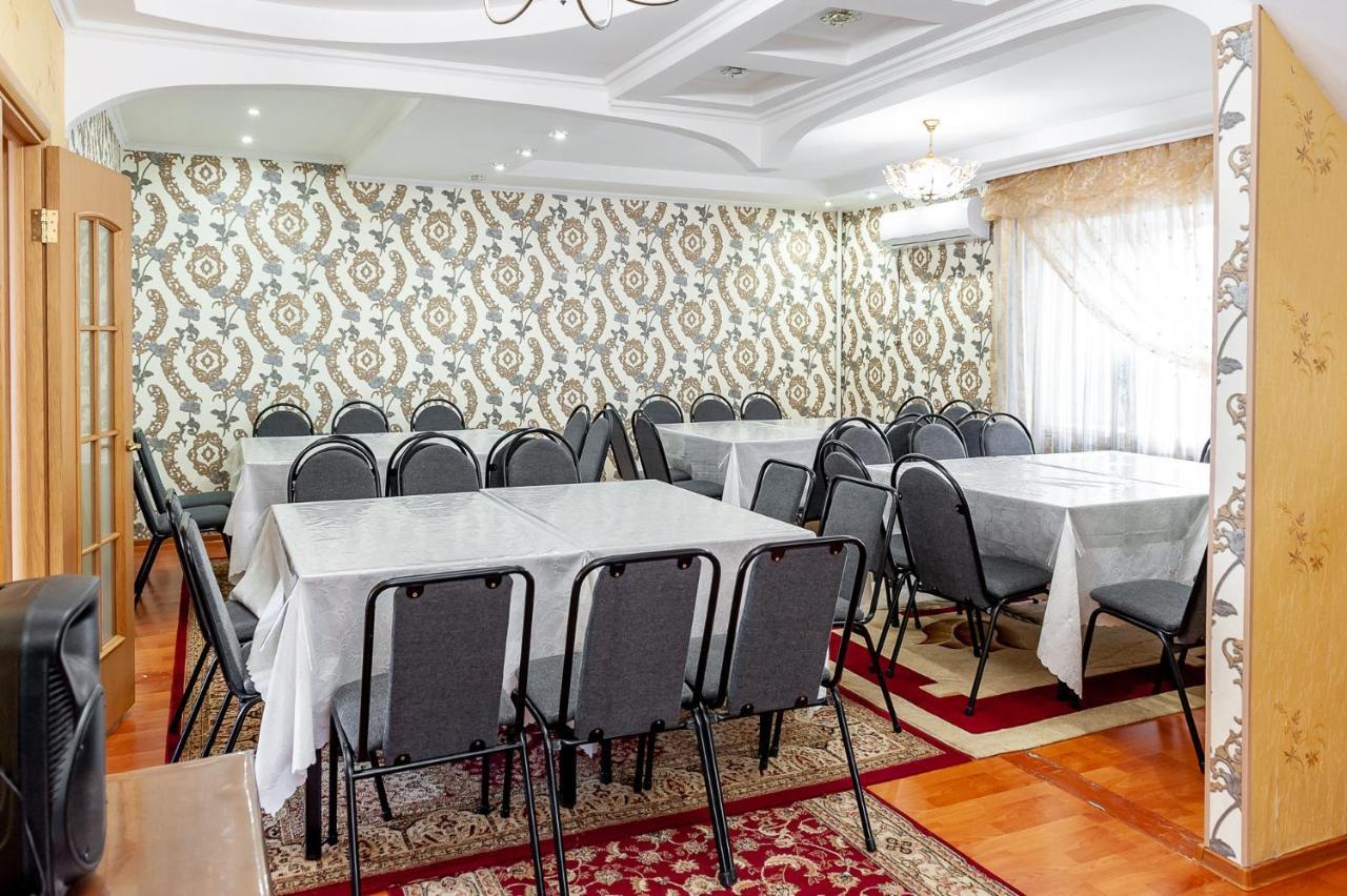 Hostel Astana エクステリア 写真