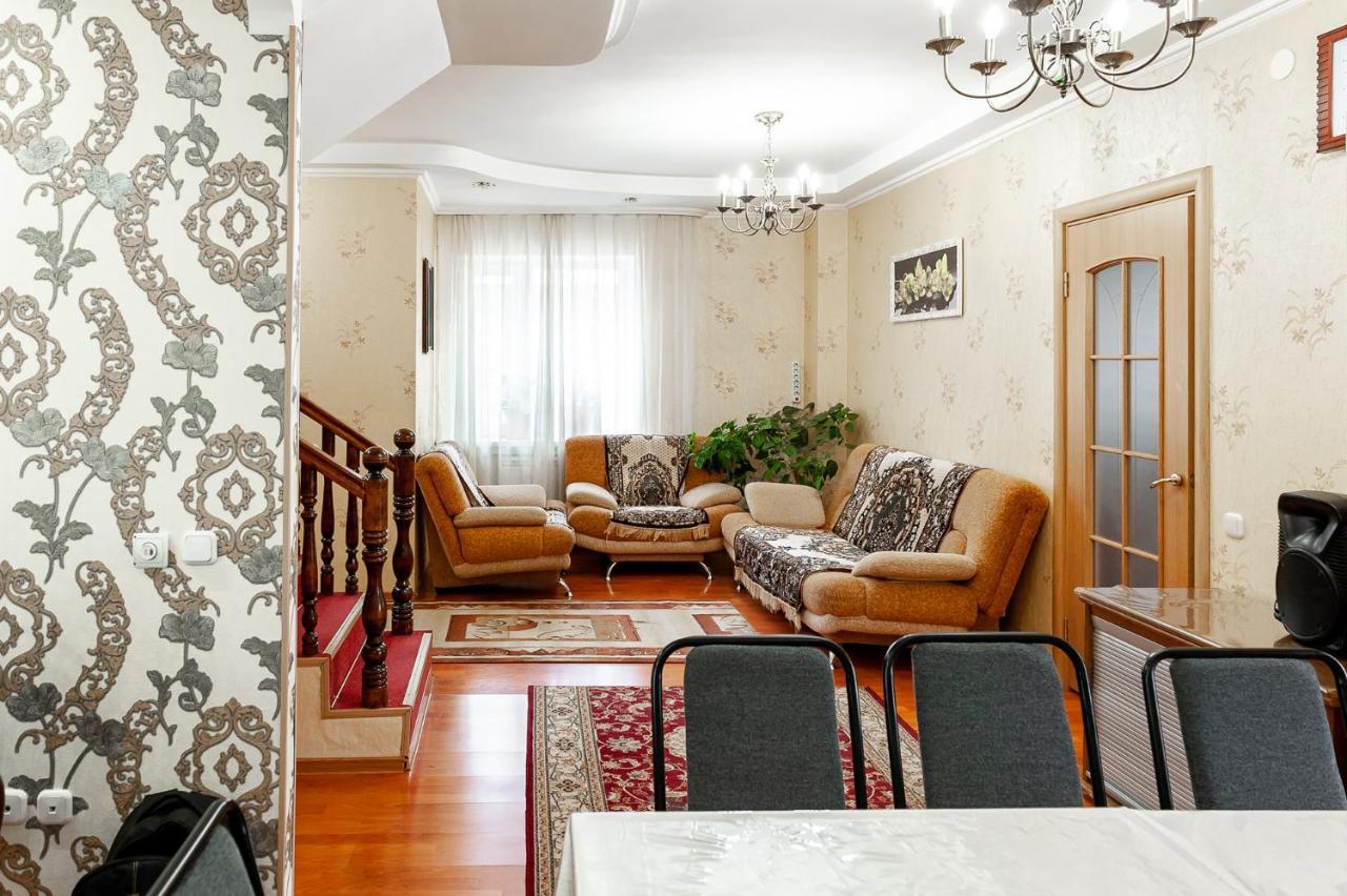 Hostel Astana エクステリア 写真