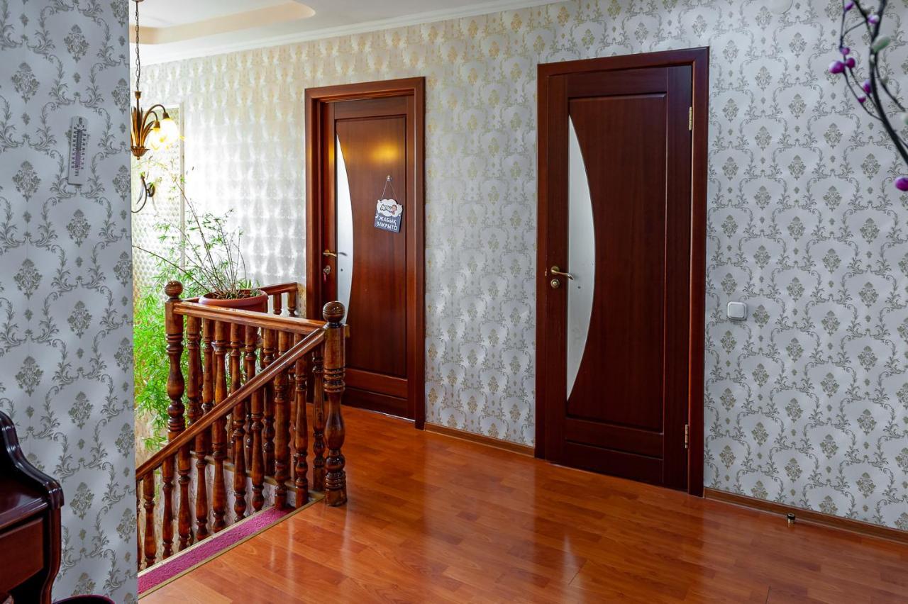 Hostel Astana エクステリア 写真